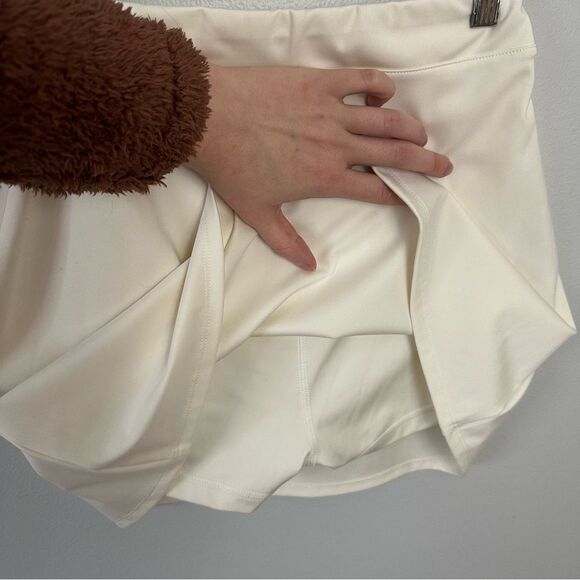 Reformation Cream Nina EcoMove Athletic Skirt Size Small High Waist Mini Active - Picture 16 of 16